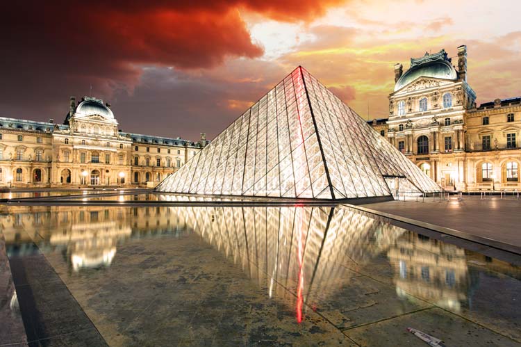 Museo del Louvre