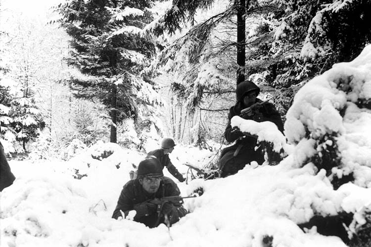 Soldados Americanos Batalla de las Ardenas Segunda Guerra Mundial